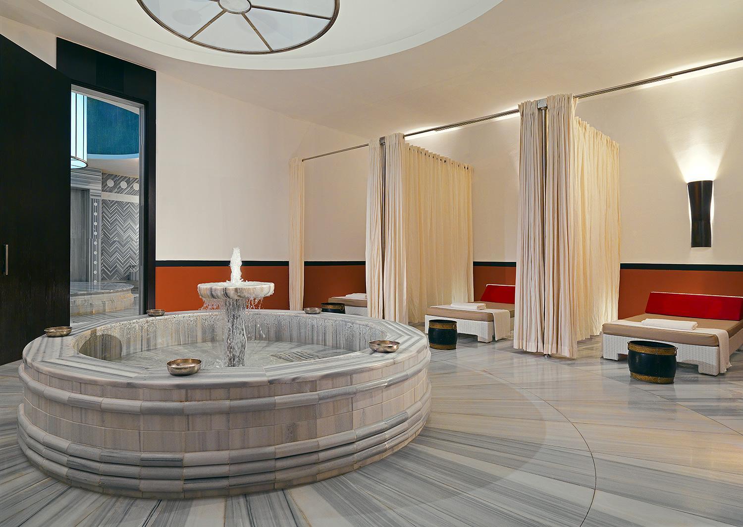Sheraton Batumi Hotel Eksteriør billede